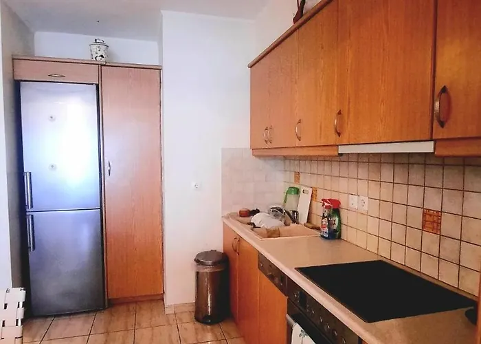Gk Seaside Maisonette * Kamari (Corinthia)
